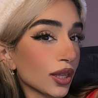 Saira Rose Naken