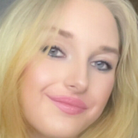 Sarah_Bella1879 Naken