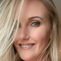 Sarah Passions Naken