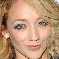 Sarah Scott Naken