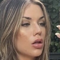 saramascara Naken