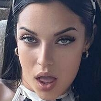 Staisy Fox Naken