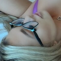 Submissive Lexi Naken