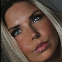 Susan (Suundsangleichsusan) Naken