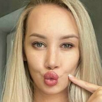 sweet-blonde Naken