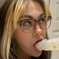 theclarakitty Naken