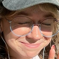 TheYellowButton Naken