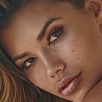 Tiffany Keller Naken