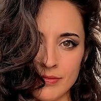 Unasemplicefra Naken