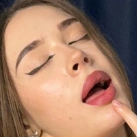 vikkcaa Naken