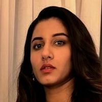 Vishnu Priya Bhimeneni Naken