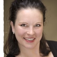 Xénia Molnár Naken