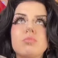 yeahimcaroline Naken